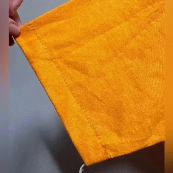 NEW | Vintage 80s Jerzee by Russell Single Stitch T-Shirt | Mustard | Unisex M - Picture 5 of 7